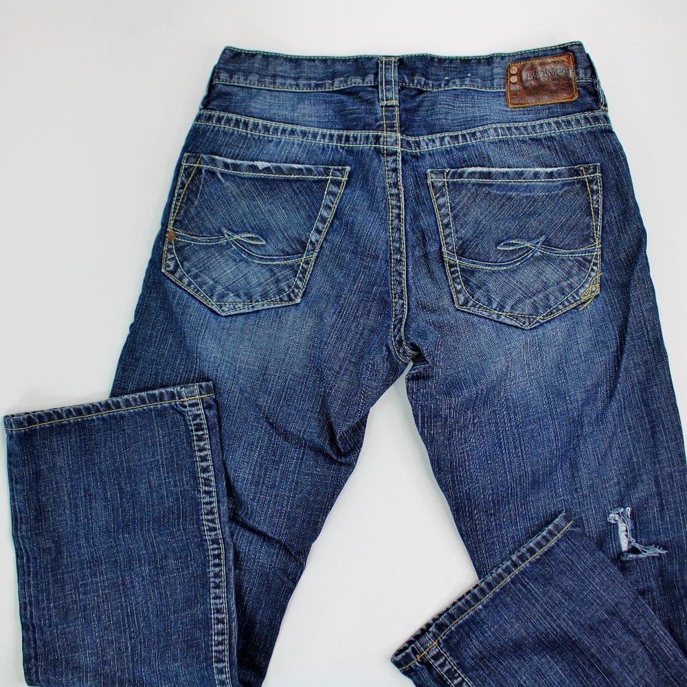 Silver Jeans Men's Gordie Bootcut Denim Size 31x29 Distressed with Hole in Back